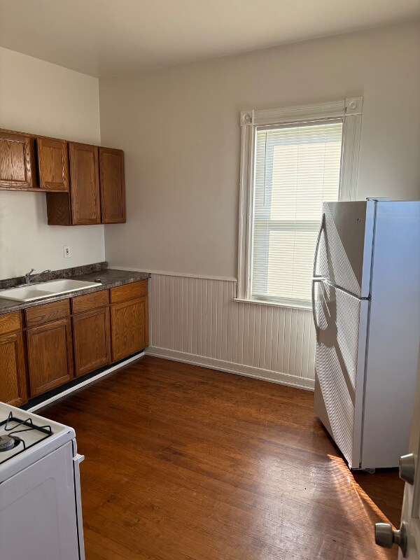 2219 N 29th St unit 2219a, Milwaukee, WI 53208 - photo 1