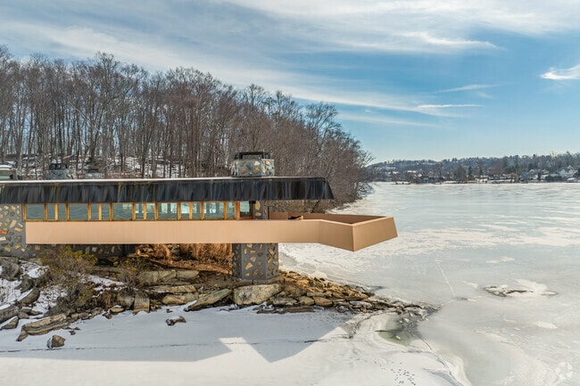 Boat tours in Mahopac offer a close-up view of the Frank Lloyd Wright House on Petre Island.