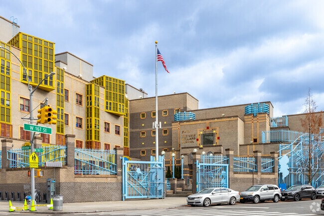 P.S. 008 The Luis Belliard School