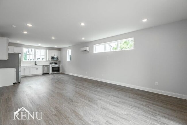 5671 Sofias Cir, Chattanooga, TN 37411 - photo 7