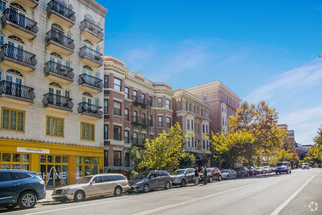 Urban charm in Kalorama, where city streets and apartment buildings intertwine seamlessly.