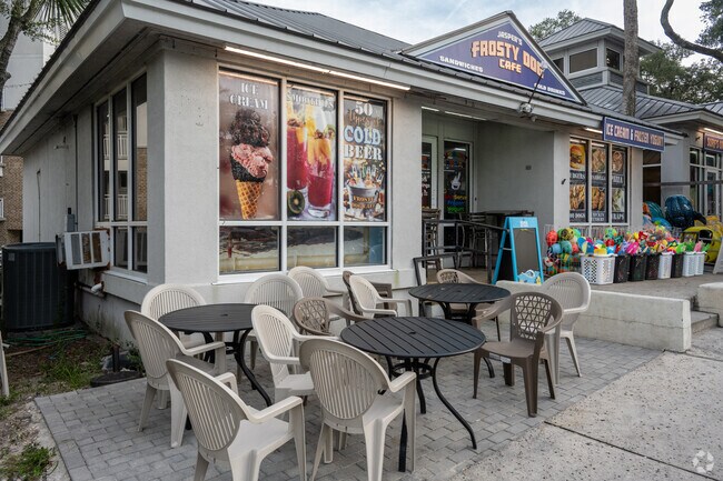You can enjoy a sweet treat while you hang out in North Forest Beach.