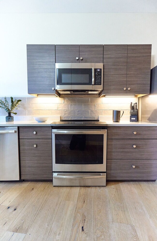 83 Middle St unit ID1366935P, Portland, ME 04101 - photo 5