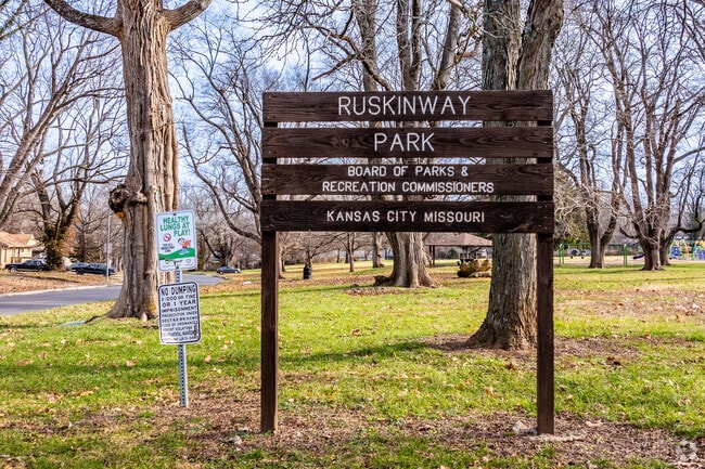 Ruskin Park Sign