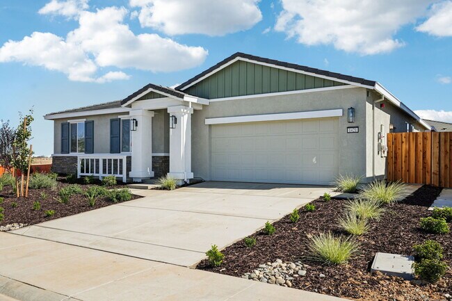 1421 Crispus St, Galt, CA 95632 - photo 6