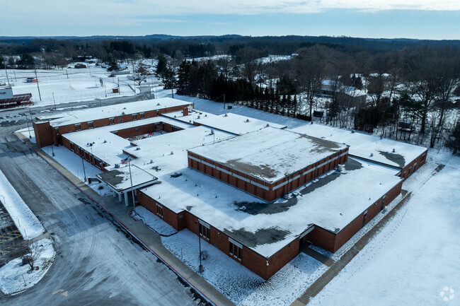 Field Middle School is located in Mogadore, Ohio.