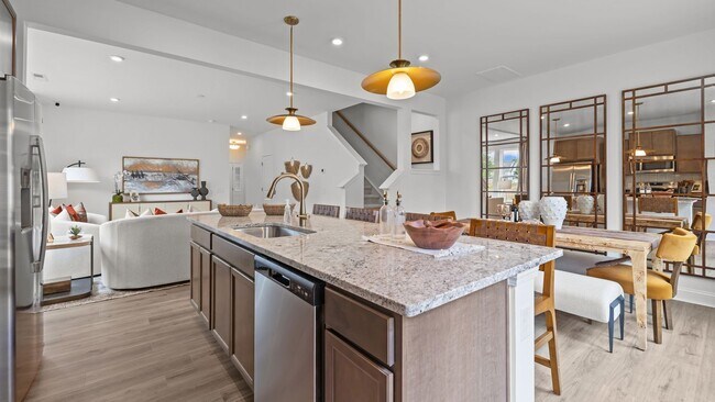 5028 Asher James Ln unit 38608266, Charlotte, NC 28269 - photo 3