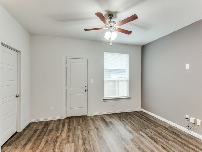 3301 Brambleton Hill Place unit 3316, Forest Hill, TX 76140 - photo 6