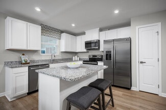 1319 Cascades Dr Unit 36851618, Greenfield, IN 46140