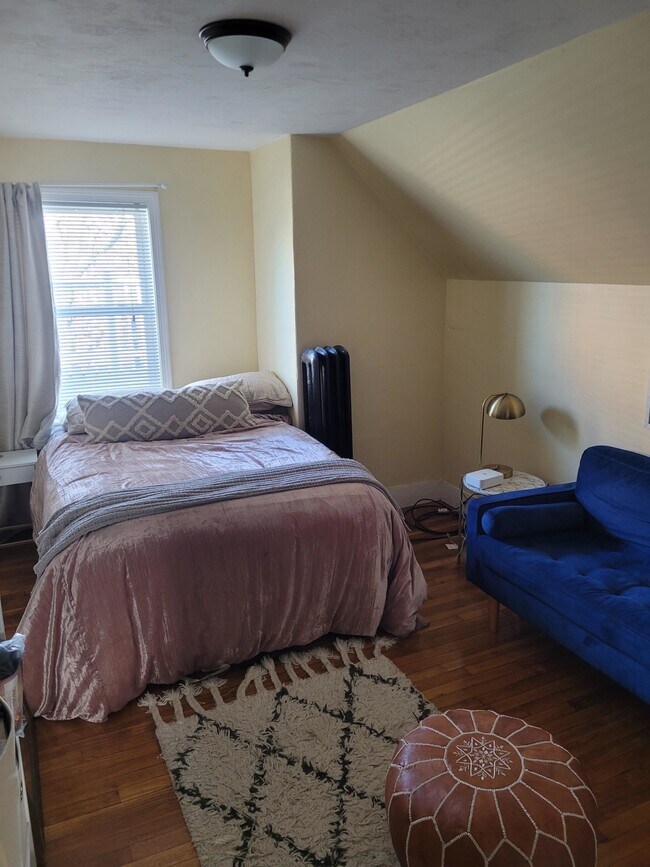 5 Blake St unit 8, Cambridge, MA 02140 - photo 5