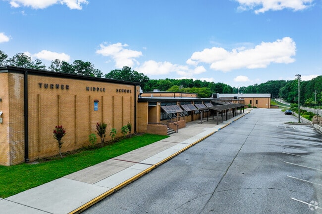 Turner Middle School is a public school in the Douglas Country School District.