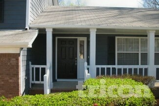 4393 Westchester Ct, Decatur, GA 30035