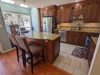 20 Balboa Ln, Franklin Park, NJ 08823