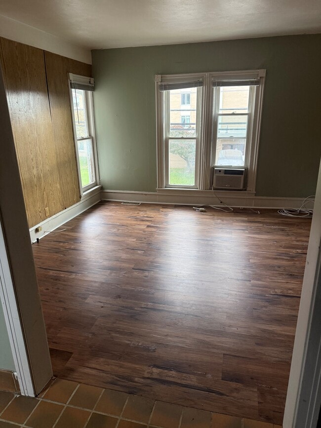 4 Swan St Unit 2, Batavia, NY 14020