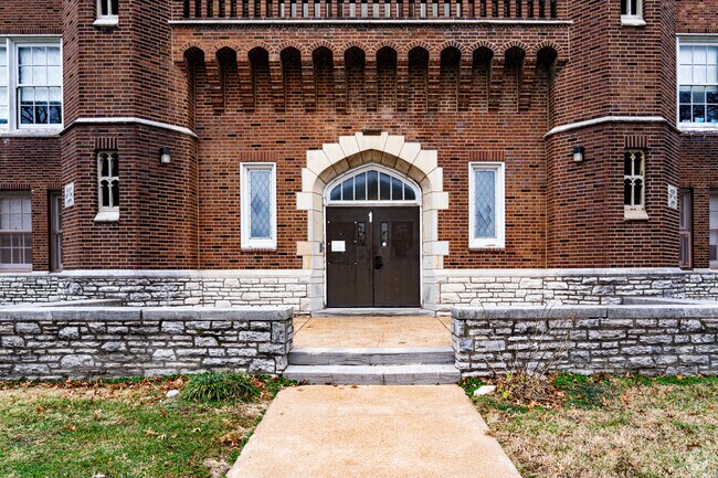 New American Academy focuses on academic achievement and social-emotional development.