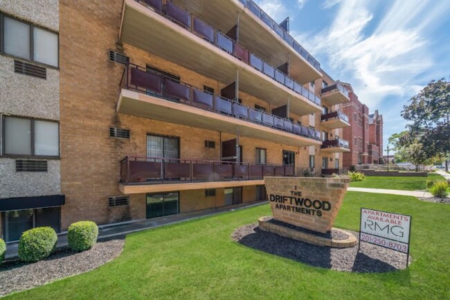 30 2nd St unit 304, Hackensack, NJ 07601 - photo 2