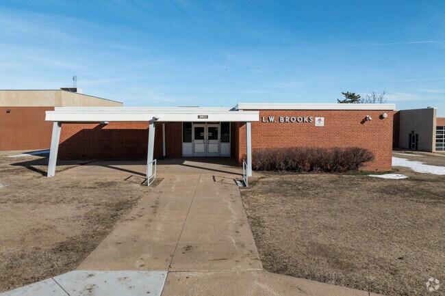 This is the main entry for Brooks Magnet Middle School.