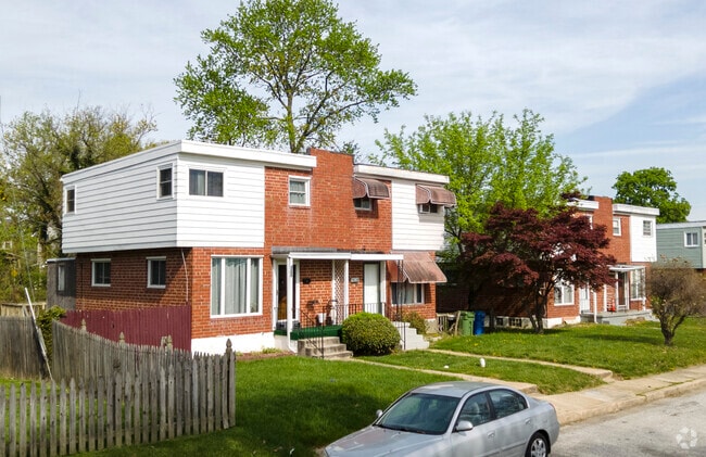 Duplexes are common in the Mid-Govans neighborhood.
