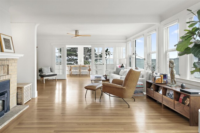 Great Room, flex space