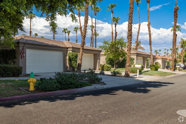 Your private oasis in the heart of Palm Valley.