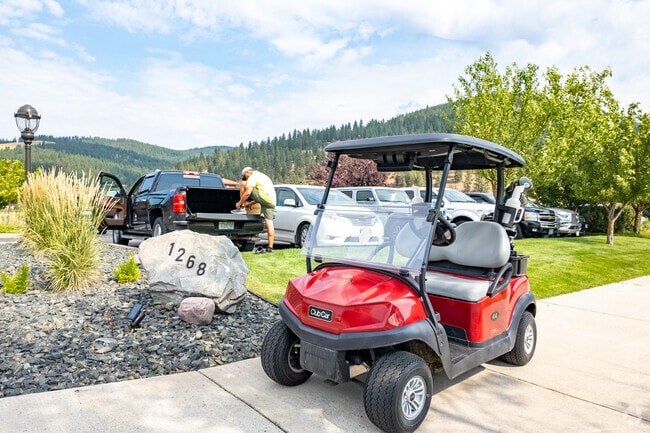 Canyon River Golf Club is public, but homeowners can reserve tee times in advance.