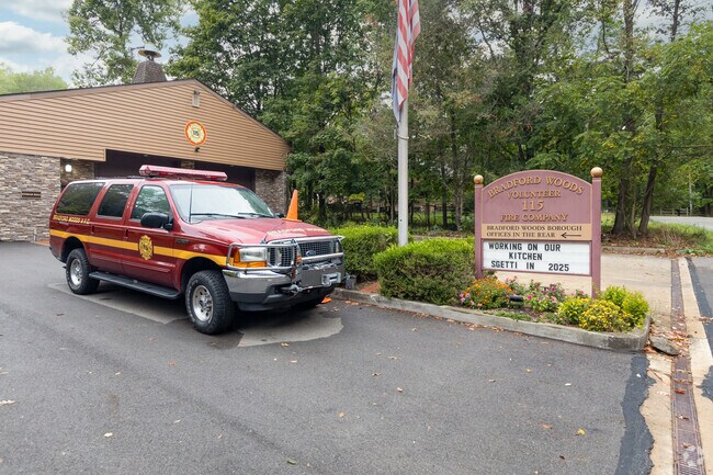 Bradford Woods VFC serves the citizens of the Bradford Woods community.