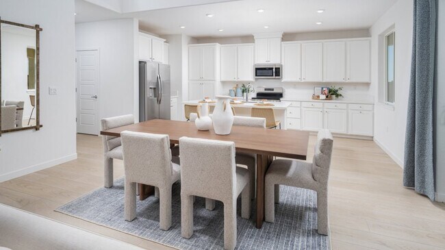 176 Dock Cir, Sacramento, CA 95835 - photo 3