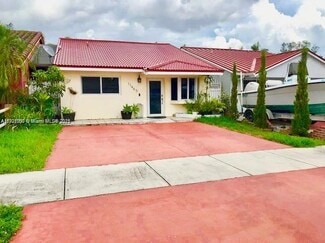 11465 NW 87th Place, Hialeah Gardens, FL 33018
