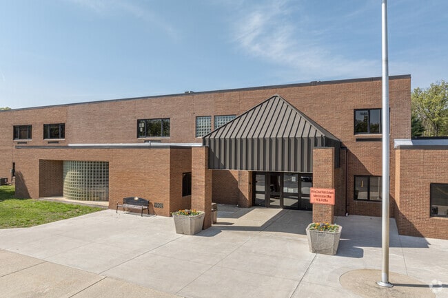 White Cloud Junior/Senior High School is located in White Cloud, Michigan.