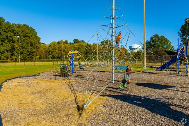 Broad Rock Sports Complex in Pocoshock offers fields and playgrounds for families.