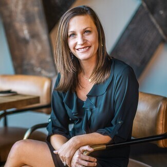 Lindsay Hollingsworth