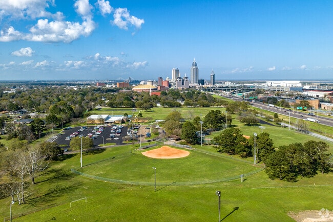 Seals Park & Community Center in Texas Street features a baseball diamond for community games.