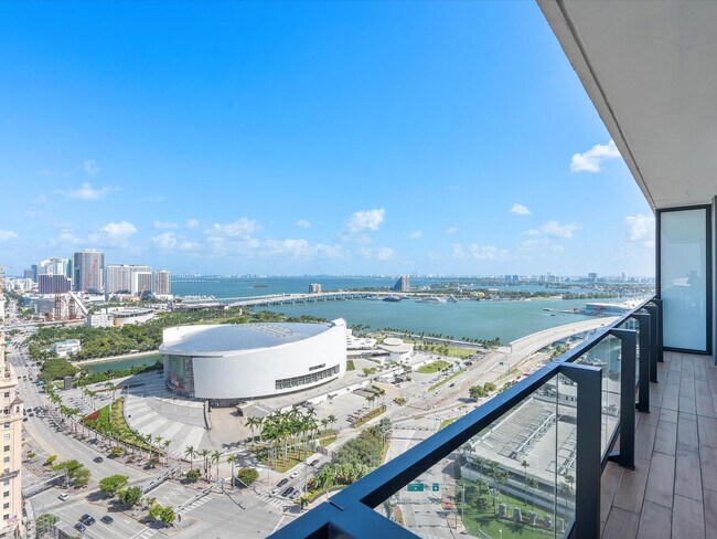 The Elser unit ID1372296P, Miami, FL 33132 - photo 5