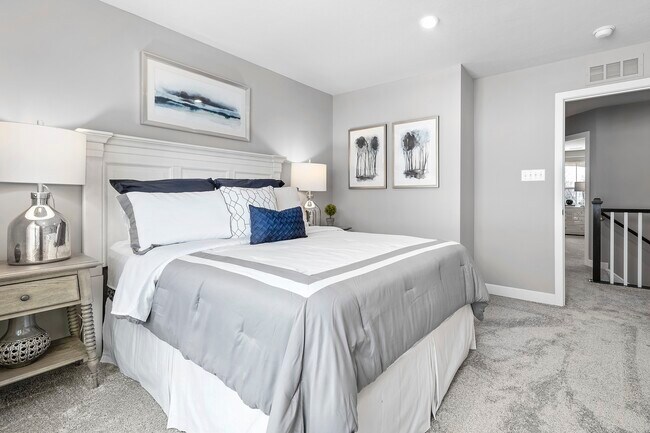 7351 S Pointe Ln, Parma, OH 44130 - photo 7