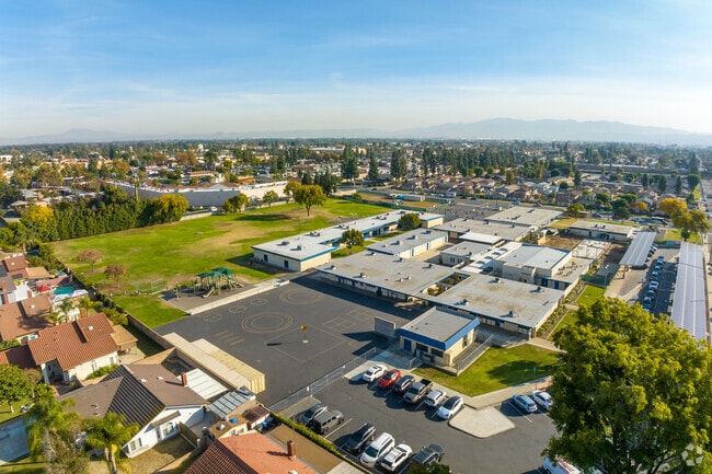 E. J. Marshall Elementary offers plenty of AP and Honors courses.