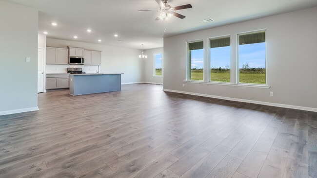 4666 E Ridge Rd, Lake Charles, LA 70607 - photo 3