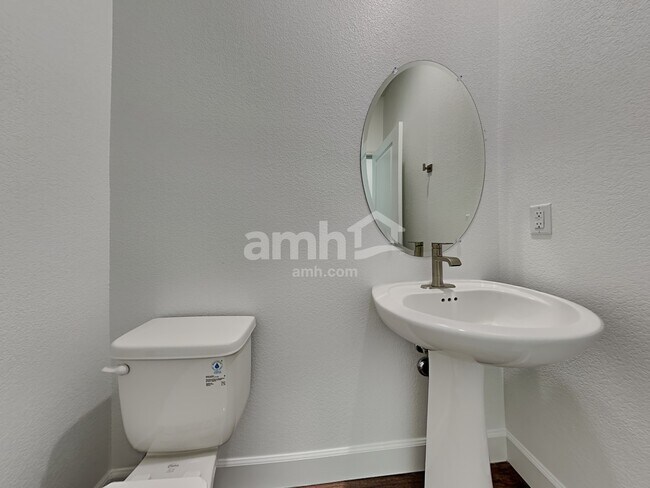 3333 Blodwen St, Las Vegas, NV 89129 - photo 7