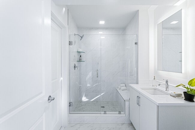 The Aidan, Aidan 1 Bed Plus Den Plan unit 36495501, Alexandria, VA 22314 - photo 7