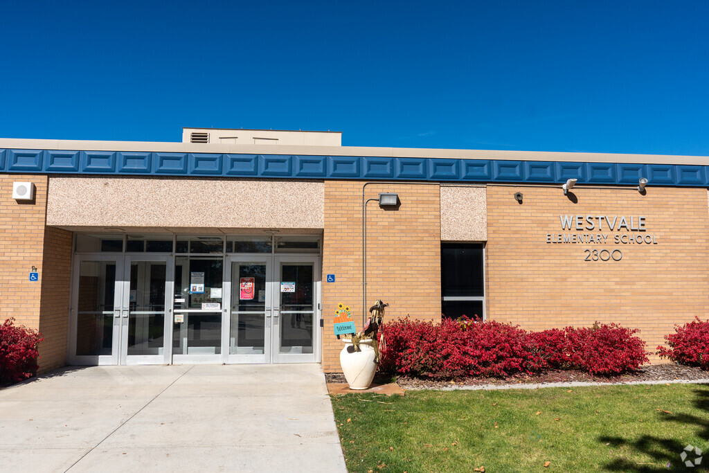 Westvale Elementary School provides education in the neighborhood of 
Edenbrooke.