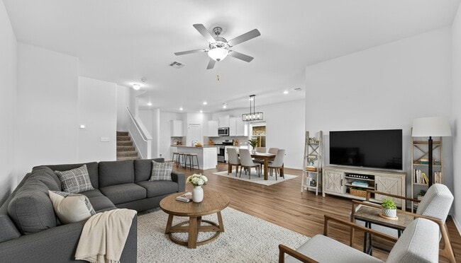 129 Escondido Cir, San Marcos, TX 78666 - photo 2