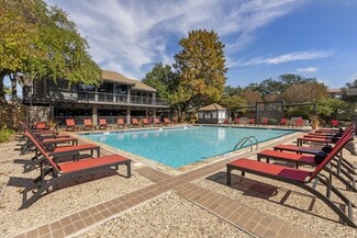 3701 Canary Dr, Irving, TX 75062