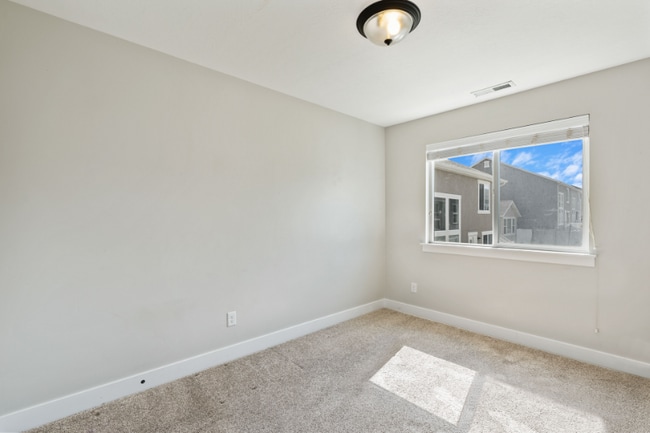 1721 N 3870 W, Lehi, UT 84043 - photo 7