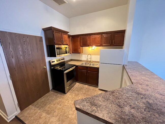 1281 Liberty St unit 203, Franklin, PA 16323 - photo 5