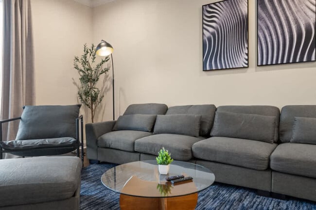 3339 Bending Birch Place unit FL1-ID1284652P, Charlotte, NC 28206 - photo 3