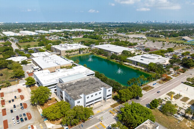 The school for Advanced Studies encourages new ideas for the future.