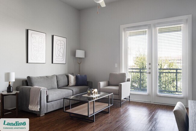 4300 Cromwell Dr unit 5106, Kyle, TX 78640 - photo 2