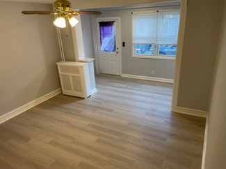 321 Delphine St, Philadelphia, PA 19120