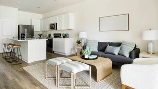 4120 Gold Dust Ln, Sarasota, FL 34243