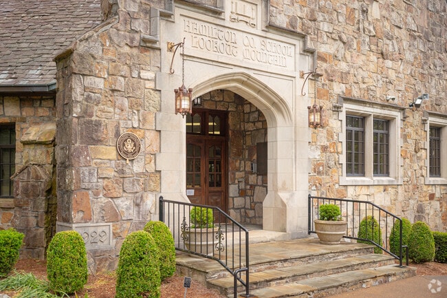 Lookout Mountain residents send their children to the highly acclaimed Lookout Mountain Elementary.