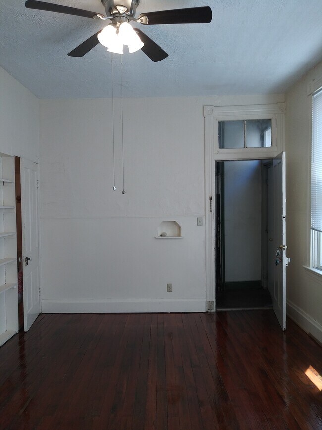 2232 Ravine St unit 1, Cincinnati, OH 45219 - photo 7